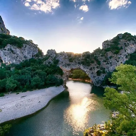 Nyaraló Le Chant Des Tongs - La Canopee Salazac
